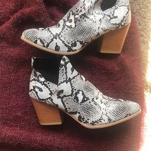 Womens snakeskin booties